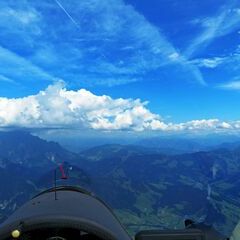 Flugwegposition um 14:18:48: Aufgenommen in der Nähe von Gemeinde Saalfelden am Steinernen Meer, 5760 Saalfelden am Steinernen Meer, Österreich in 2444 Meter